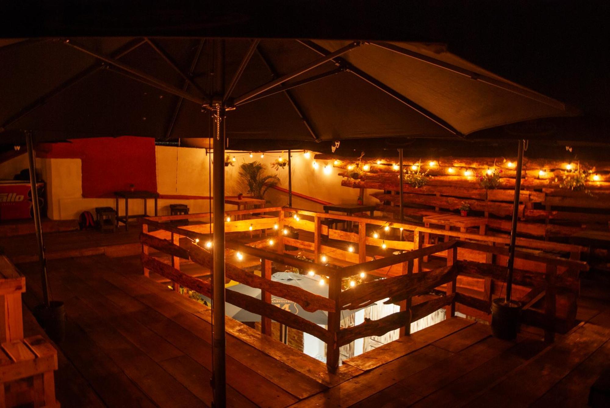 אנטיגואה גואטמלה Kamazoztz Hostel And Travel מראה חיצוני תמונה