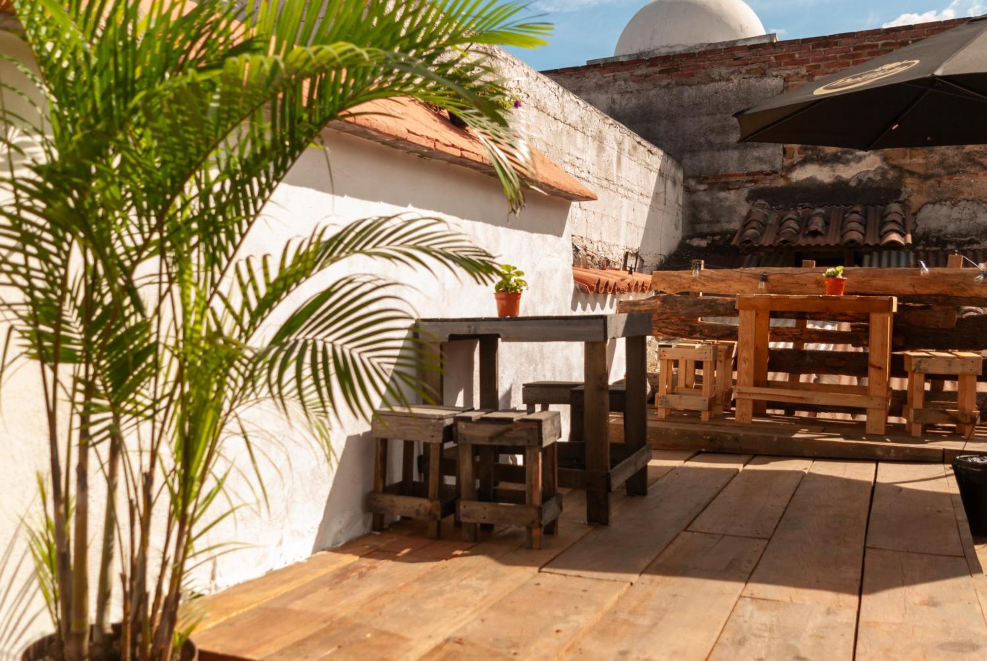 אנטיגואה גואטמלה Kamazoztz Hostel And Travel מראה חיצוני תמונה