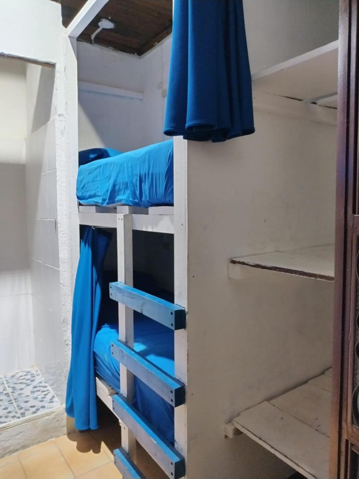 אנטיגואה גואטמלה Kamazoztz Hostel And Travel מראה חיצוני תמונה
